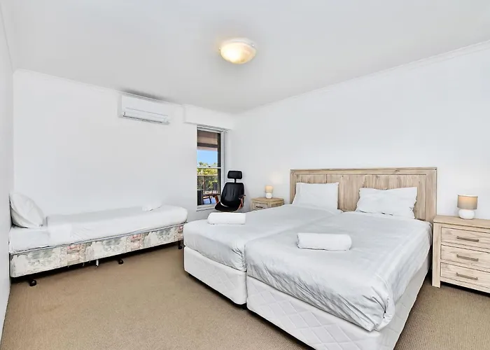 Nelson Towers Unit 37 71 Victoria Parade