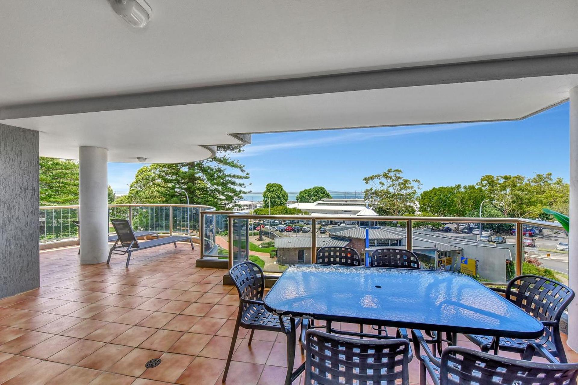 Apartment Nelson Towers Unit 37 71 Victoria Parade *